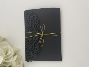 Zaproszenie_ażurowy folder_Black (1).JPG