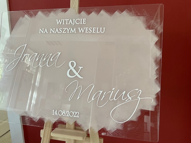 Tablica powitalna akrylowa 50x70 malowana.jpg