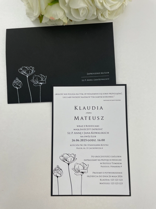 Zaproszenie ślubne czarno białe z minimalistycznymi kwiatami_Pure Bloom (2).JPG