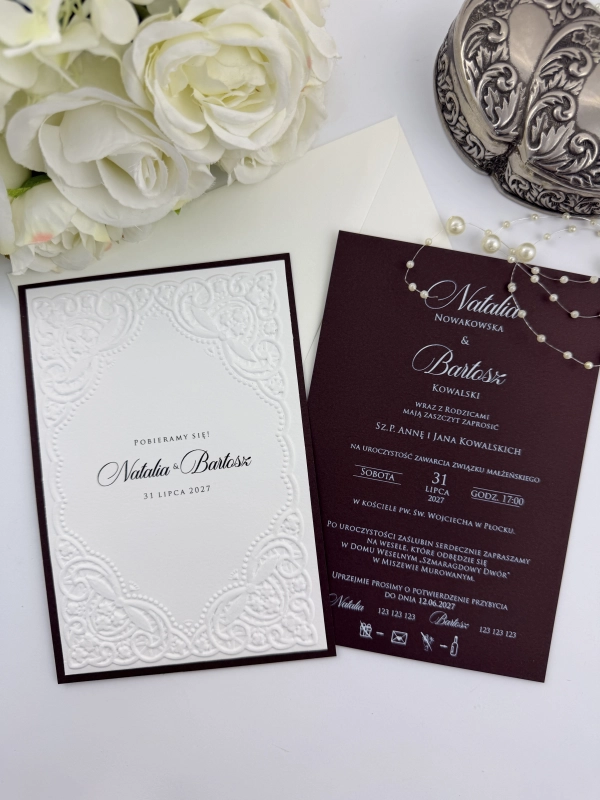 Zaproszenie jednokartkowe z tłoczeniem Royal Emboss.JPG